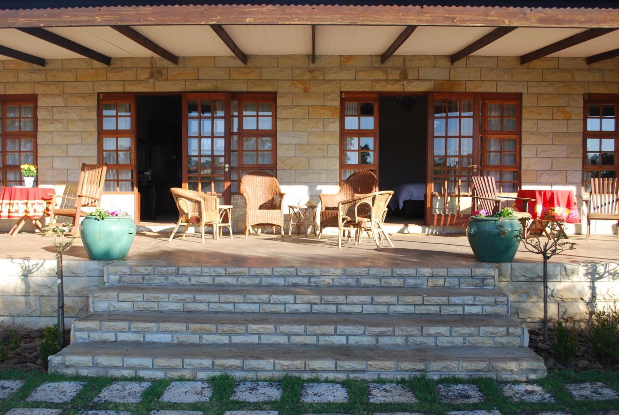 Olive Hill Country Lodge Блоемфонтейн Екстериор снимка